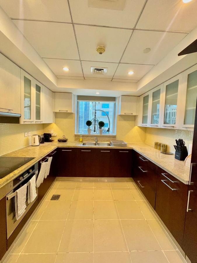 First Class 2Br With Burj Khalifa & Downtown View Dubai Buitenkant foto