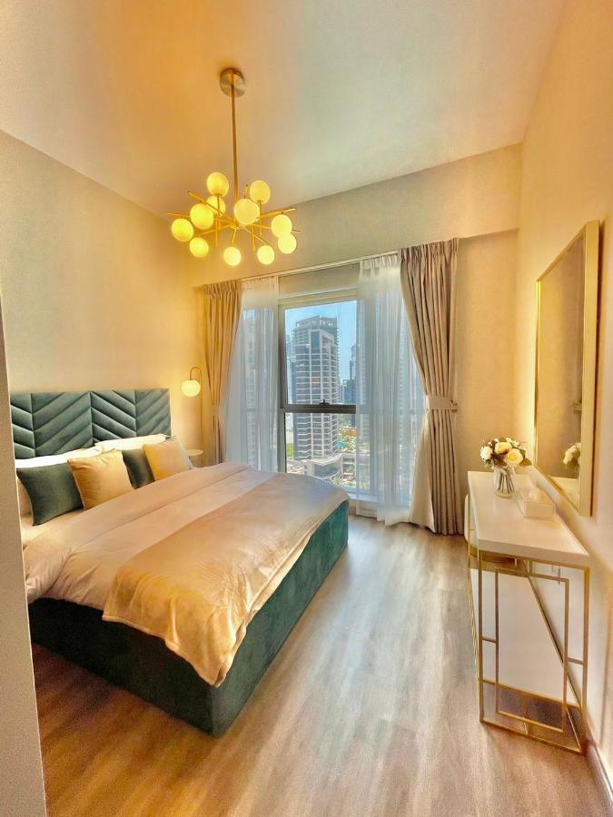 First Class 2Br With Burj Khalifa & Downtown View Dubai Buitenkant foto