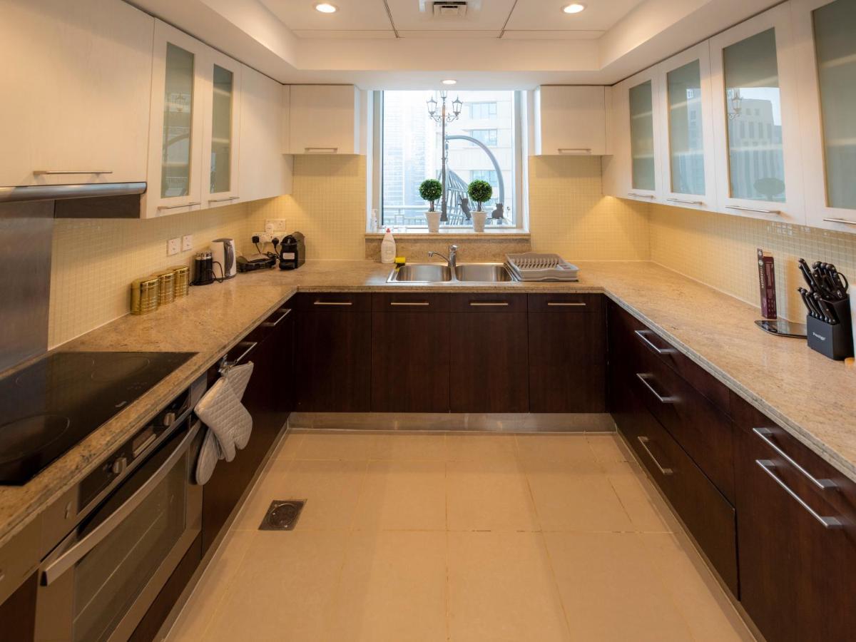 First Class 2Br With Burj Khalifa & Downtown View Dubai Buitenkant foto