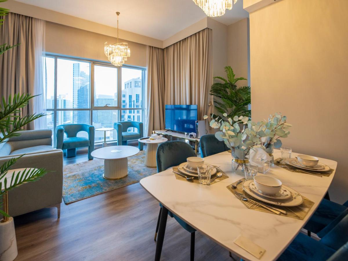 First Class 2Br With Burj Khalifa & Downtown View Dubai Buitenkant foto