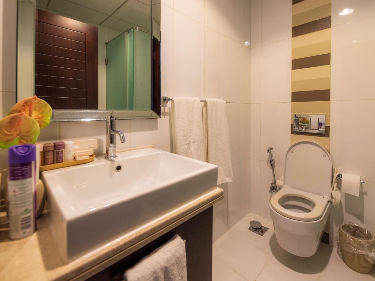 First Class 2Br With Burj Khalifa & Downtown View Dubai Buitenkant foto